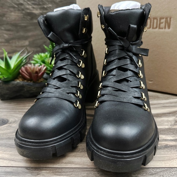 NIB Steve Madden Hint Chunky Lug Sole Black Leather Hiker Combat Boots 8M - Picture 4 of 12
